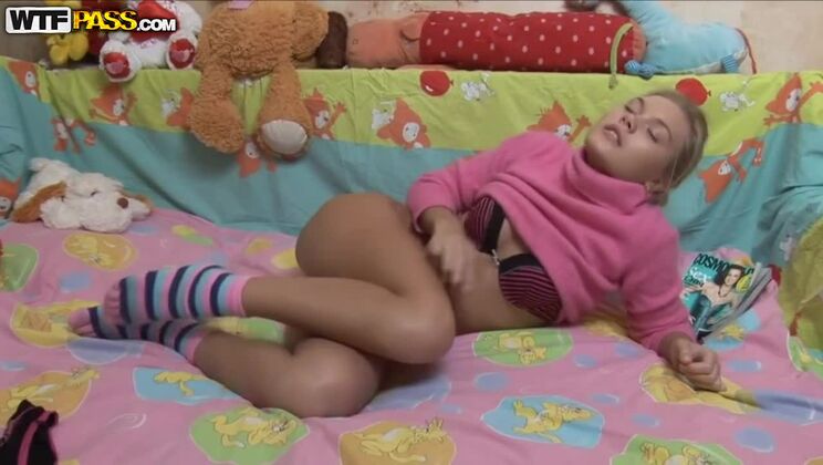 [PrivateSexTapes] - Russian amateur Kathleen Pitts takes big cock - Kathleen Pitts