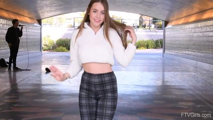 Sexy Naomi & Her Love for Toys