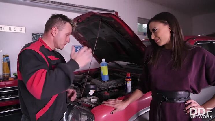 [OnlyBlowjob] - Cassie Del Isla - Service with a Tattoo - Cassie Del Isla