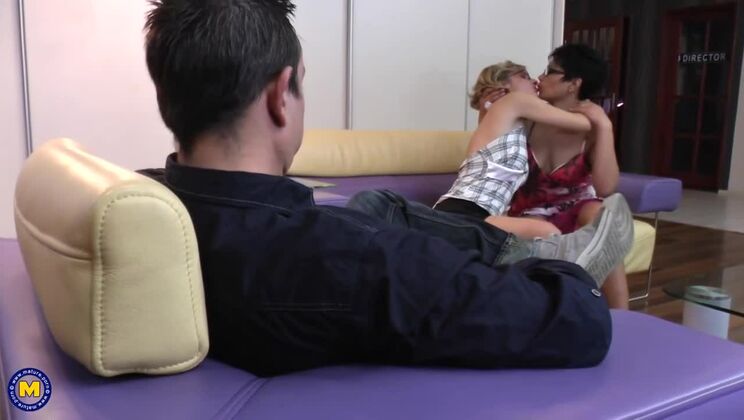 [Mature.nl] - Gizelda B. and Becky in a Lesbian Mature Threesome