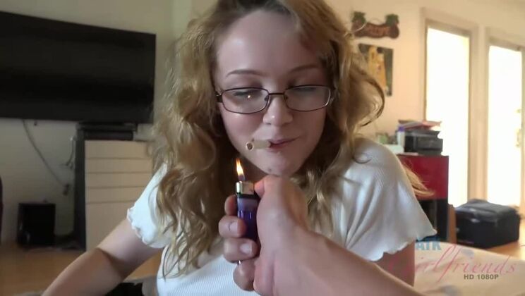 [ATKGirlfriends] - Blonde Nikole Nash - Amateur Footjob and Cumshot - Nikole Nash