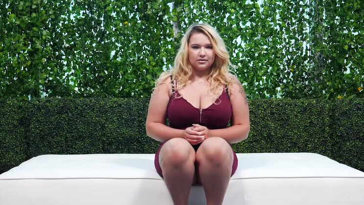 [CastingCouch-HD] - Casting with Crystal - Big and Shaved - Sammy Sanders