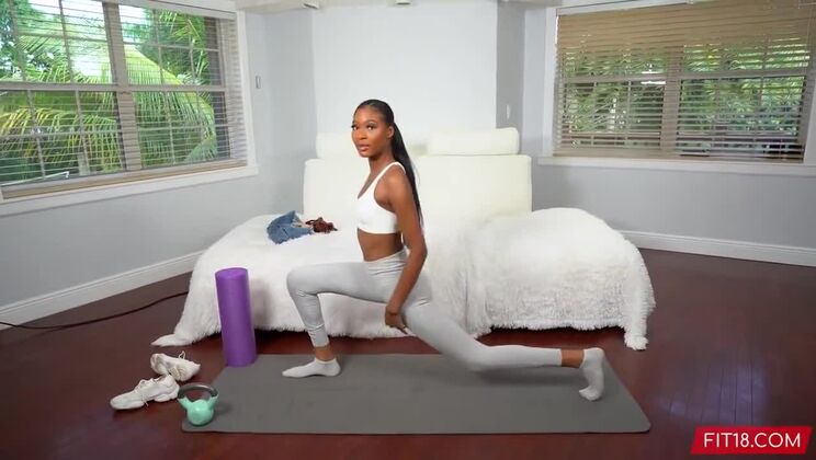 [Fit18] - Ebony Actress Isla Biza Casted