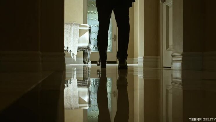 [TeenFidelity] - Ryan Madison Enjoys Deepthroat with Dolly Leigh