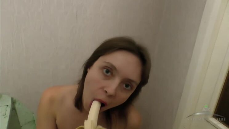 [AuntJudys] - Sabrina Eats Fruit Amateur Clip