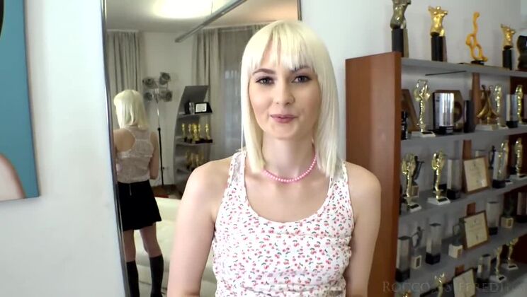 [RoccoSiffredi] - Deepthroat and Cumshot Video with Big Tits Model