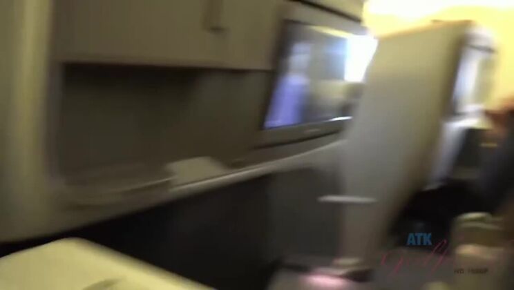 [ATKGirlfriends] - Jill Kassidy Travels to Singapore with You, Outdoor Fun! - Jill Kassidy