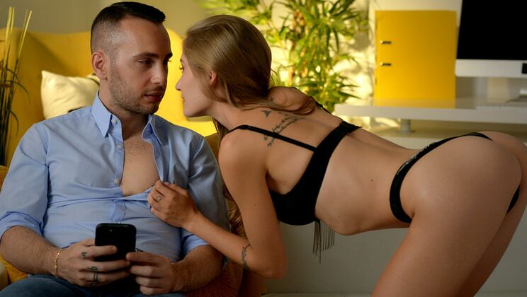 [AssholeFever] - The Perfect Ass: Anal and Ass Fingering