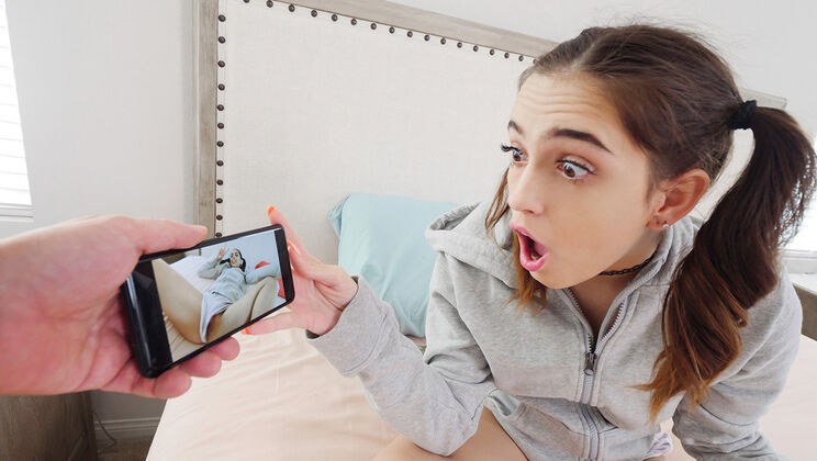 [SisLovesMe] - Taboo Wet Pussy Encounter