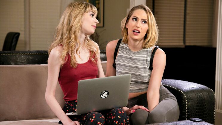 [Girlsway] - Naturally Beautiful: Lesbian Fingering - Carter Cruise - Marykate Moss