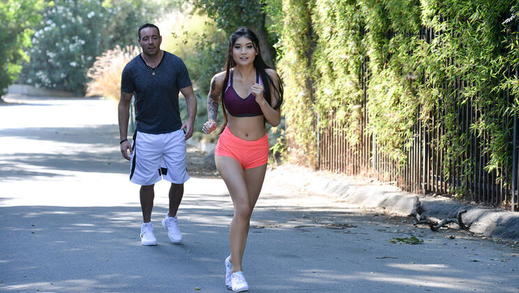 [TheRealWorkout] - Pre-Game Warm-Up Sex with Brenna and Romeo - Brenna Sparks - Romeo Price