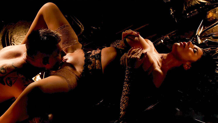 [MYLF] - Million Dollar Film - MILF Threesome Fun - Brandi Love - Ania Kinski - Thomas