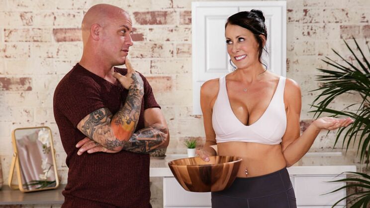 [NuruMassage] - Massage Ends in Dirty Blowjob!