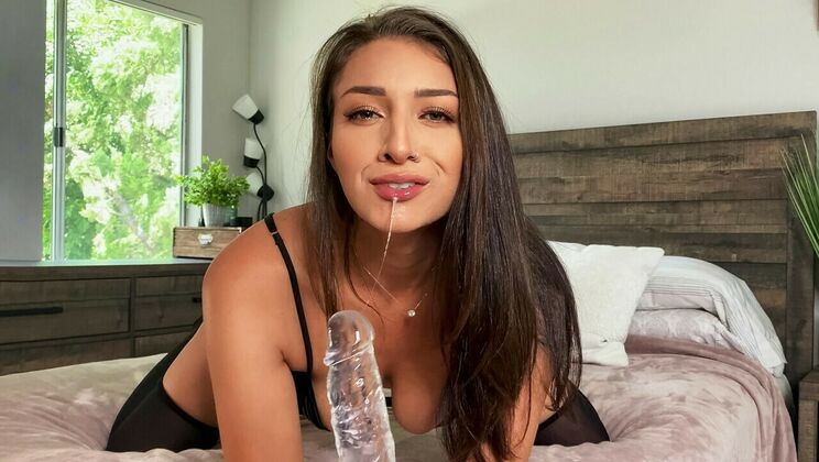 [Babes.com] - Sexy Solo Session with Bella Rolland & Her Favorite Dildo - Bella Rolland