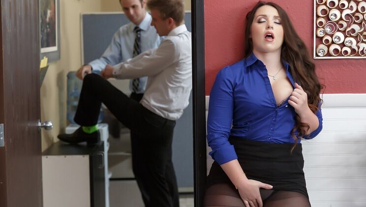 [Brazzers] - Corporate Whore House - Lola Foxx - Danny D