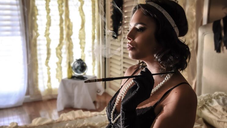 [Brazzers] - Violet Starr Sits on Xander Corvus's Face: Face Sitting Fun - Violet Starr - Xander Corvus