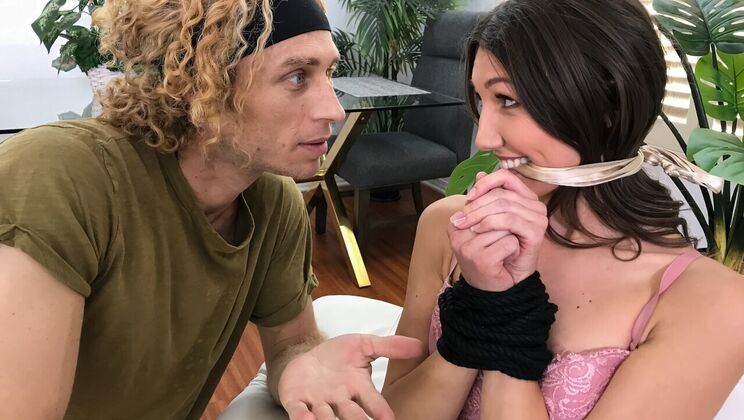 [RKPrime] - Athletic Build, Naughty Deeds - Michael Vegas - Maya Woulfe