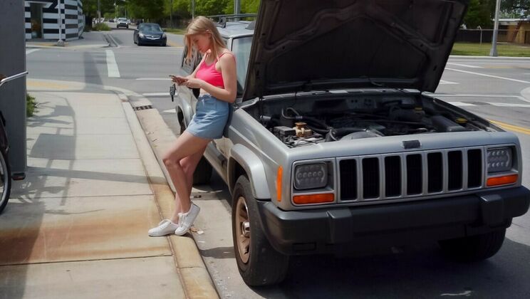 [StrandedTeens] - Outdoor Blowjob with Melody Marks and Brick Danger - Brick Danger - Melody Marks