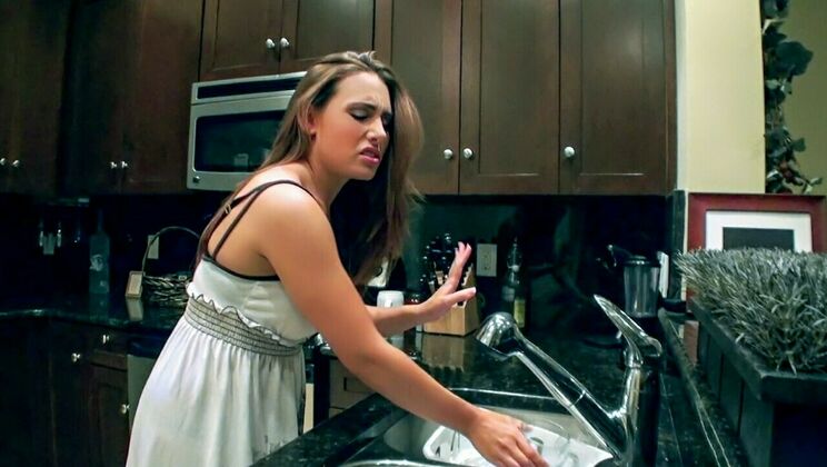 [IKnowThatGirl] - Girlfriend Cleaning Girl Gets Fucked Hard