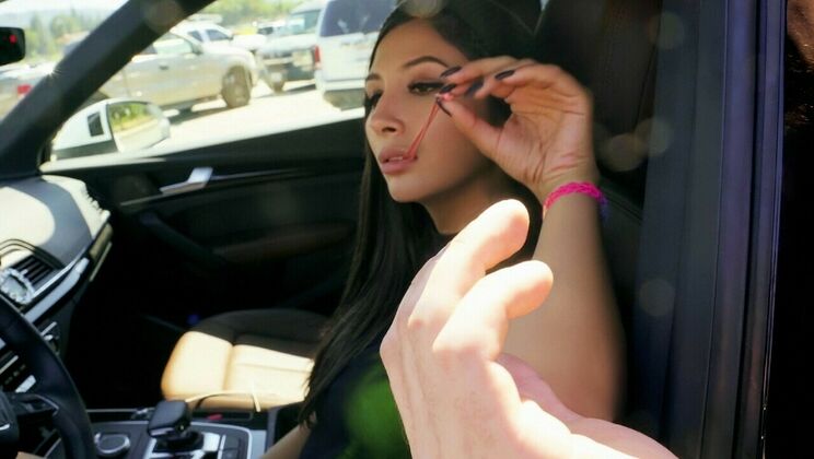 [StrandedTeens] - Athletic Girl Gets Fucked in Missionary - Gianna Dior - Kyle Mason