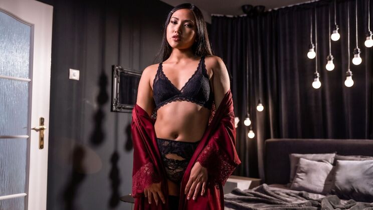 [DaneJones] - Pussy Licking and Seduction with Asian Lingerie - Max Dior - Mai Thai