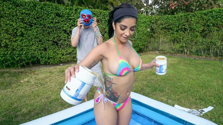 [LatinaSexTapes] - Connor Kennedy Fucks Kitty with Big Dick - Kitty Caprice - Connor Kennedy