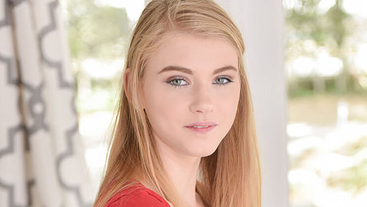 [FamilyStrokes] - Taboo Truth or Dare with Dylan and Hannah - Dylan Snow - Hannah Hays