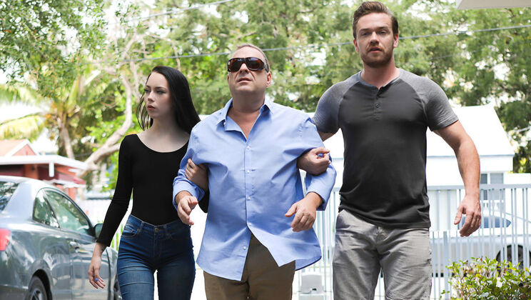 [FamilyStrokes] - Taboo Step Fantasy: Scent of Desire - Kyle Mason - Bambi Black