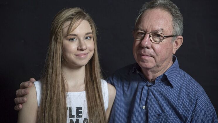 [Oldje] - Cum on Tits with Sassy Petite Alice - Alice Klay - Hugh