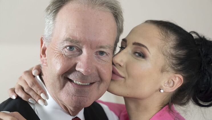 [Oldje] - Nicole Love's Cum Swallowing after Deepthroat - Nicole Love - Boris