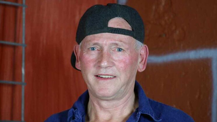 [Oldje] - Cum Swallowing with Rachel Evans - Rachel Evans - Barry