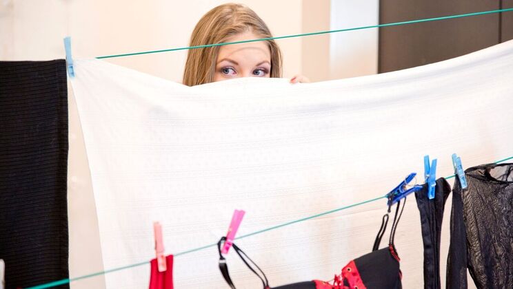 [Oldje] - Alessandra's Masturbation Mayhem - Alessandra Jane - Woody