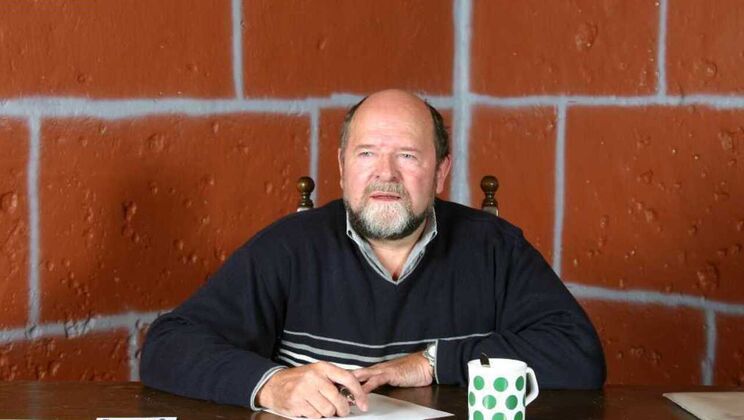 [Oldje] - The Tryout: Big Boobs and Brunette - Eugene - Rubin