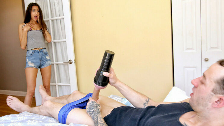 [SpyFam] - Naughty Step Sister Enjoys Stepbro's Thick Member - Eliza Ibarra