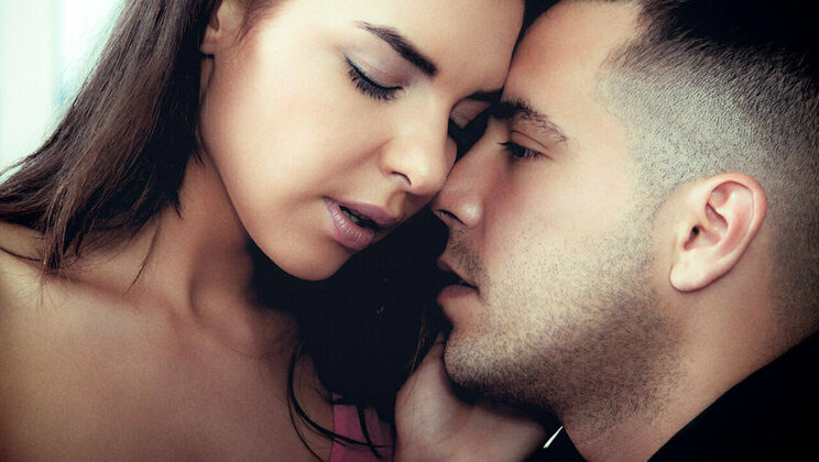 [SexArt] - Spanish and Russian Lovers: A Love Story (2017) - Alberto Blanco - Henessy A