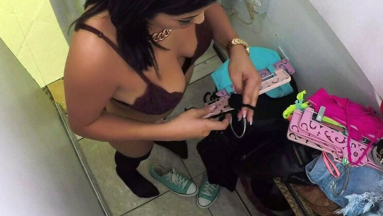 [PervsOnPatrol] - Mia Martinez Makes A Naughty Bargain - Sean Lawless - Mia Martinez