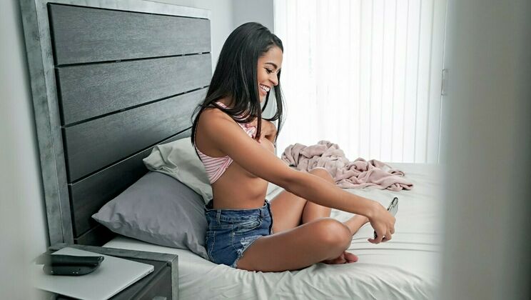 [PervsOnPatrol] - Natural Tits Bounce During Reverse Cowgirl