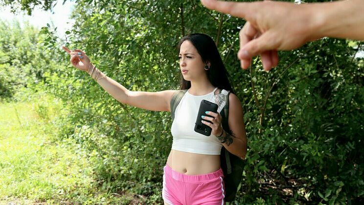 [StrandedTeens] -  Brunette Bombshell Snag  - Duncan Saint - Mi Ha Doan