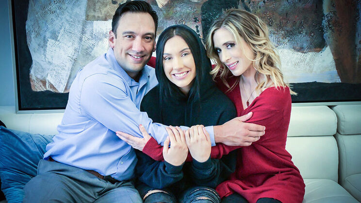 [FosterTapes] - Light Skin MILF and Teen in Threesome - Aiden Ashley - Bobby Beefcakes - Jazmin Luv