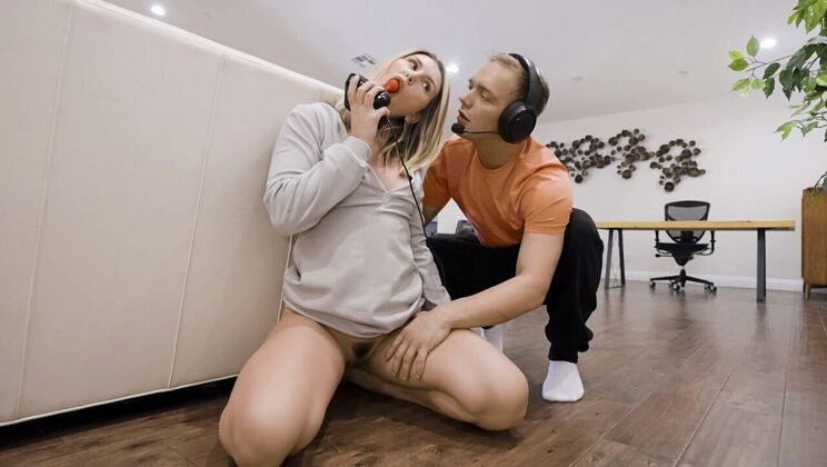 [GFLeaks] - Sexy Blonde Gets Ass Fucked by Joshua Lewis