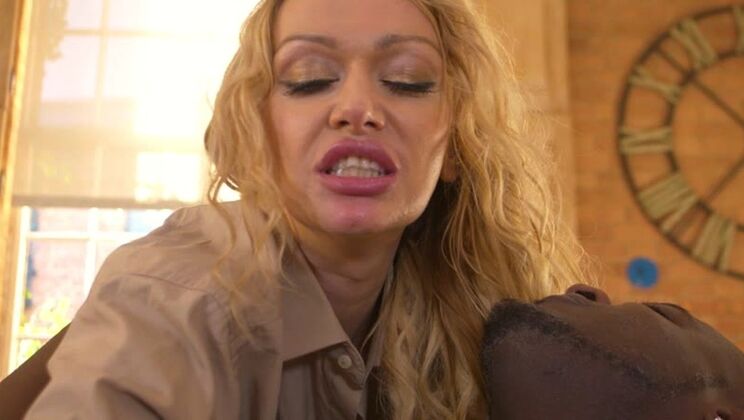 [PornWorld] - Deepthroat Couch Action with Amber Jayne & Antonio Black - Antonio Black - Amber Jayne