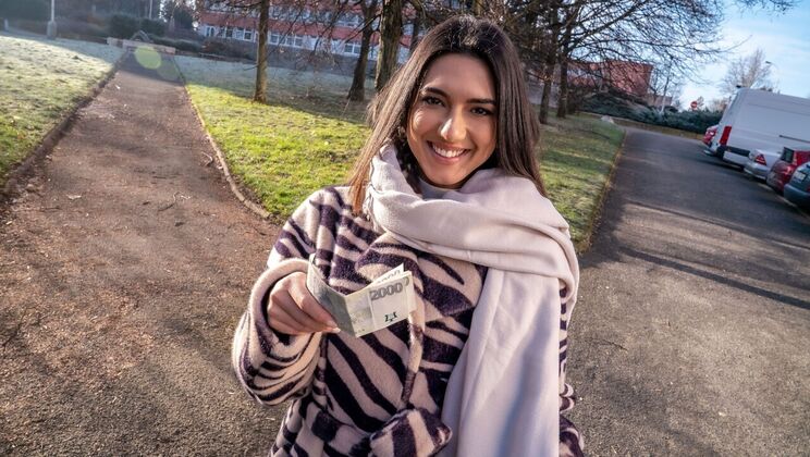 [PublicAgent] - Tattooed Babe Gets POV Blowjob - Martin Gun - Lena Coxx