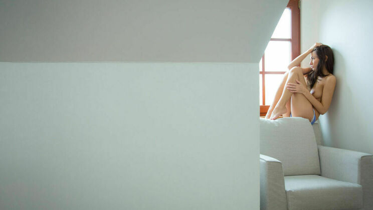 [SexArt] - Czech Beauty Solo Masturbation - Michaela Isizzu