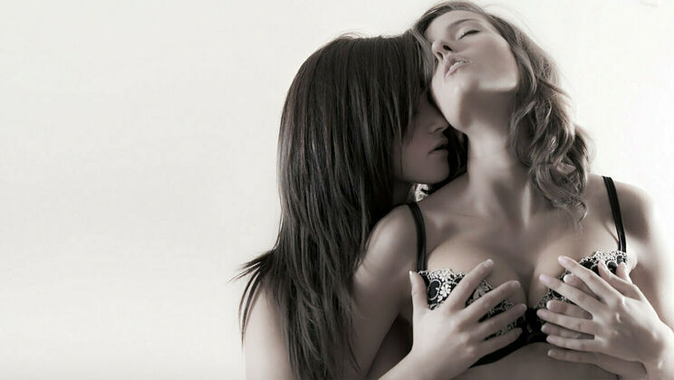 [SexArt] - Lesbian Kissing & Nipple Play in High Heels - Silvie Luca - Tess B