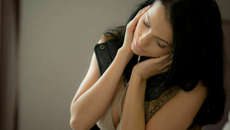 [SexArt] - Sapphira A's Nipples Tease in Lingerie - Sapphira A