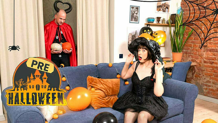 [ClubSweethearts] - Spooky Halloween with Natural Tits and Fishnet - Andrew Marshall - Sandy Cheeks