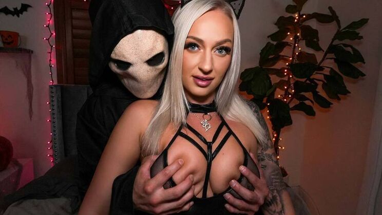 [BangbrosClips] - Elana Bunnz Rides Johnny Love's Cock - Johnny Love - Elana Bunnz