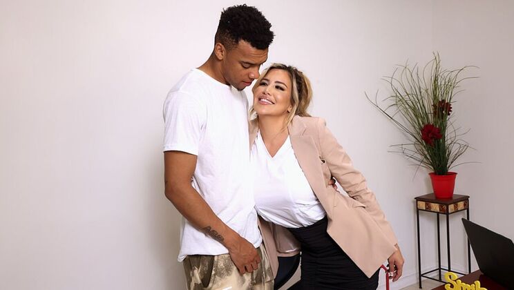 [FantasyMassage] - Black Stepdad's Big Cock For Blonde Stepmom - Caitlin Bell - Lawson Jones