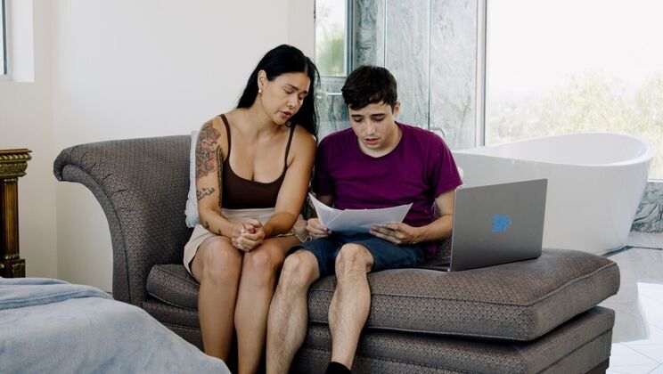 [RealityJunkies] - Dana Vespoli's Enhanced Body in High Heels