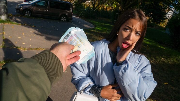 [PublicAgent] - Amateur Outdoor Sex with Martin Gun - Martin Gun - Lia Lin